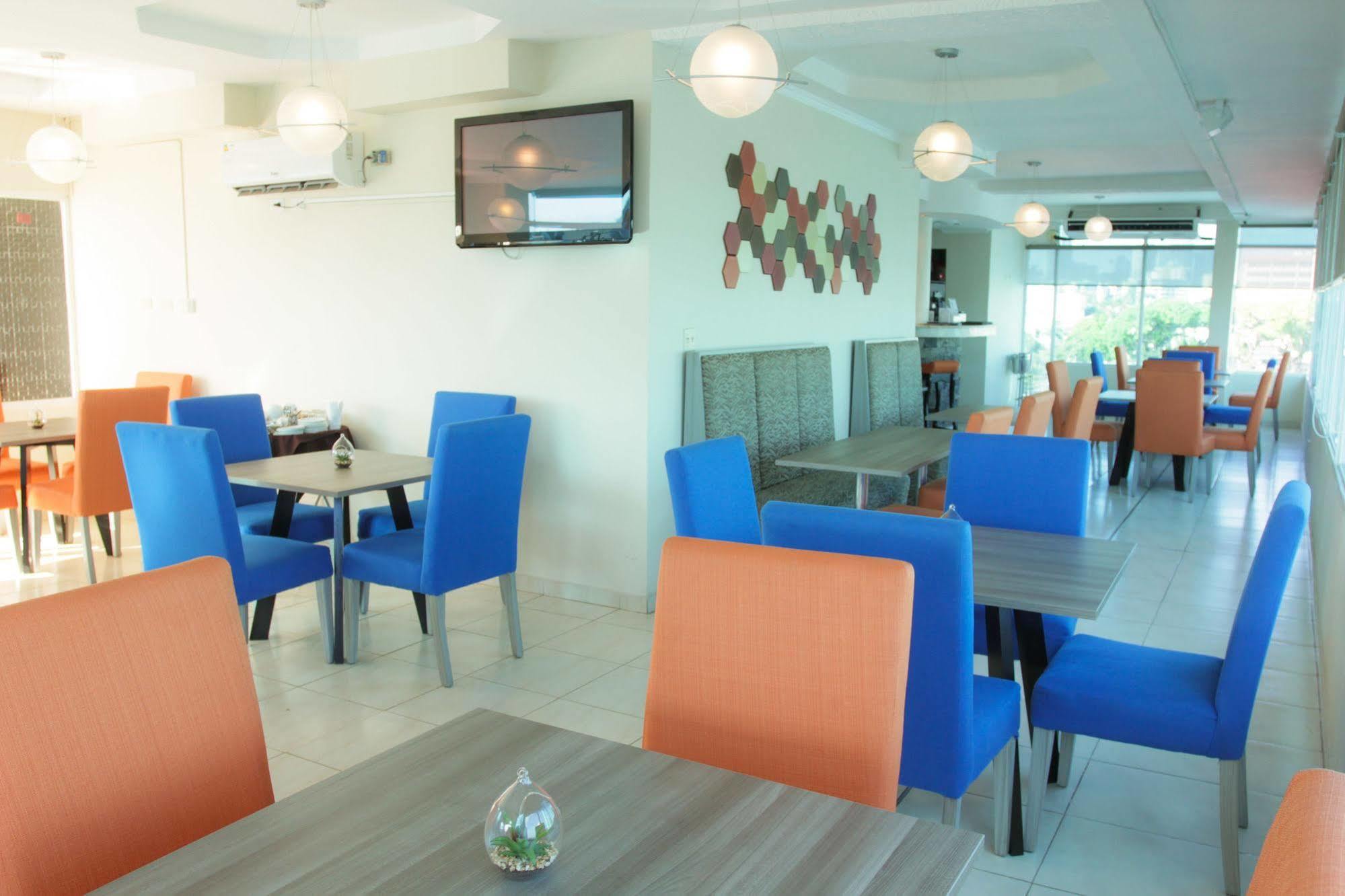 Hotel Bahia Suites Panama City Exterior photo