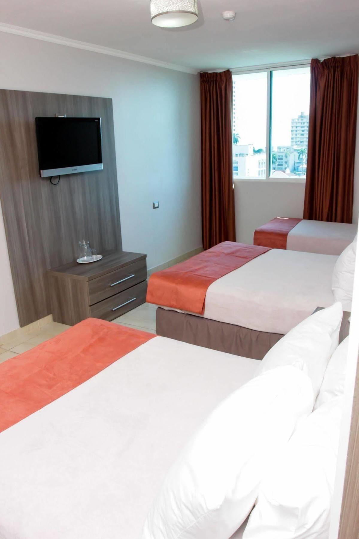 Hotel Bahia Suites Panama City Exterior photo