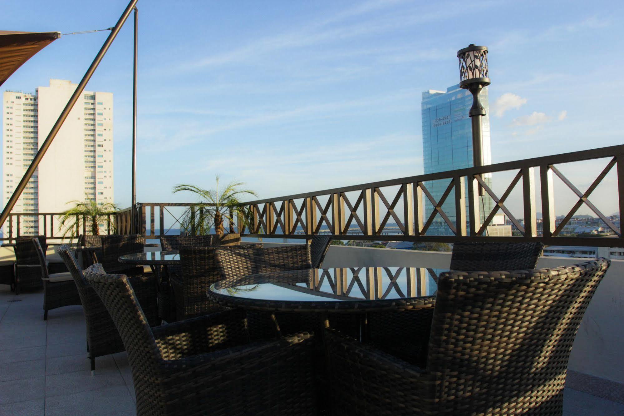 Hotel Bahia Suites Panama City Exterior photo